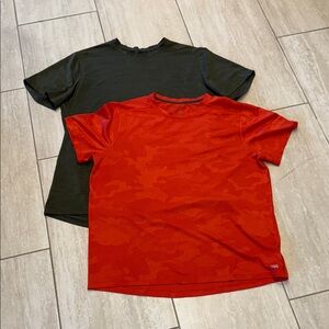 Pair of Men's DSG Red and Olive Green T-Shirts